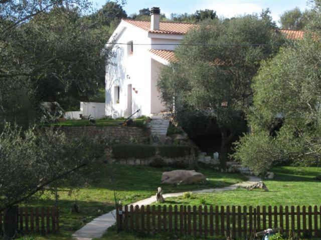 MaravillaLoiri Porto San Paolo エクステリア 写真